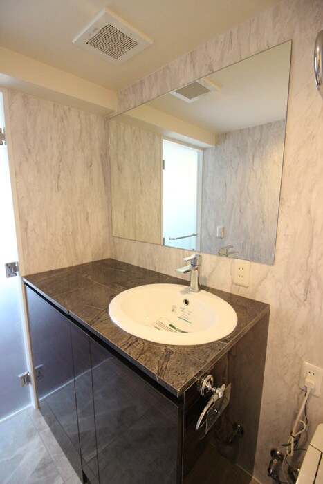 物件内観写真13　(洗面)