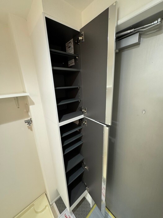 物件内観写真15　(靴箱)