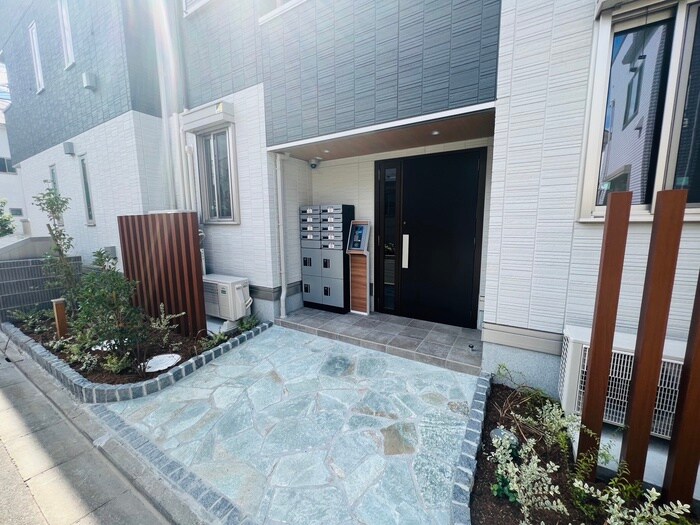 物件外観写真4　(外観写真)