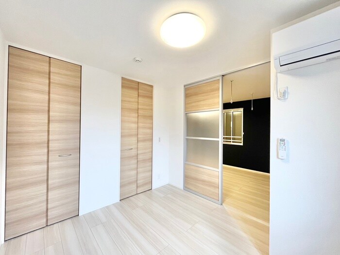 物件内観写真13　(居室)