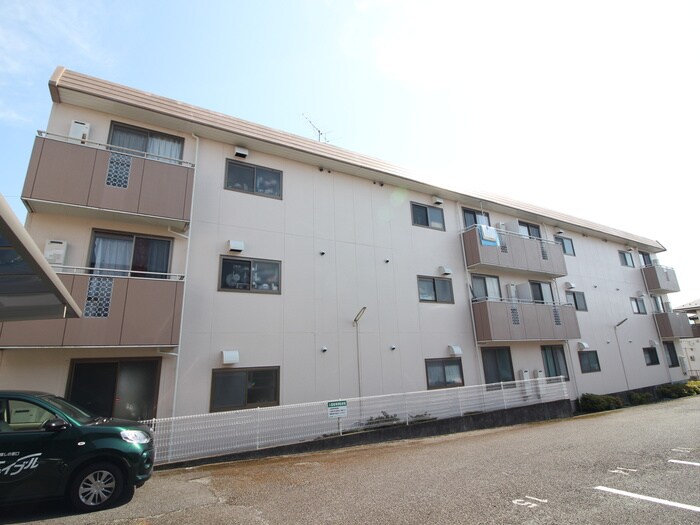 物件外観写真6　(外観写真)