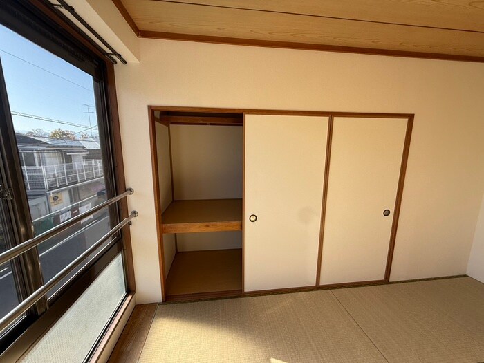 物件内観写真15　(収納)