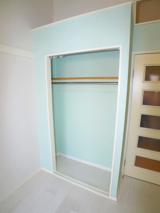 物件内観写真12　(収納)