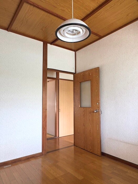 物件内観写真15　(居室)