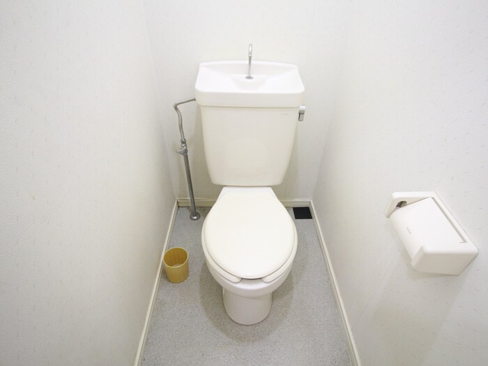 物件内観写真11　(トイレ)