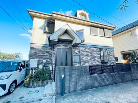 大泉町３丁目貸家外観写真