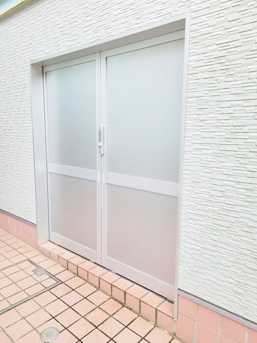 物件外観写真6　(建物設備)