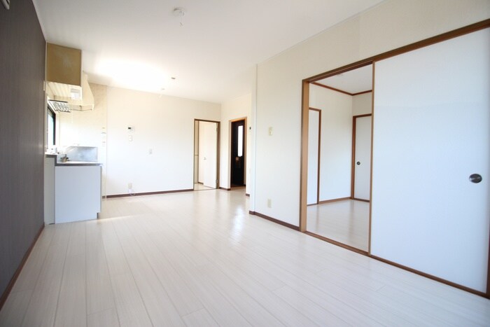 物件内観写真10　(居室)