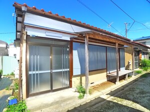 森貸家　ＮＯ．２外観写真