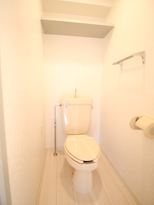 物件内観写真13　(トイレ)