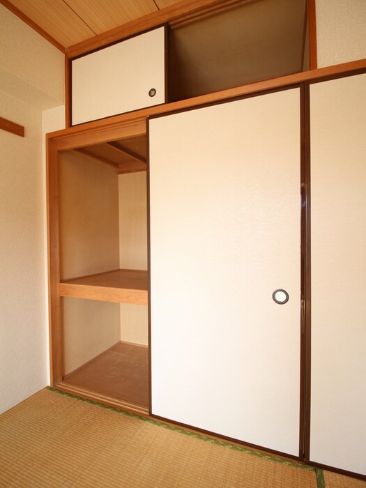 物件内観写真14　(収納)