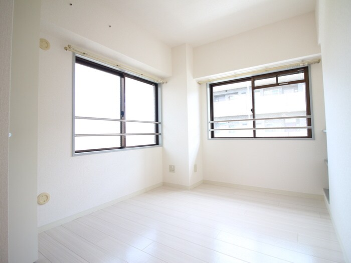 物件内観写真17　(居室)