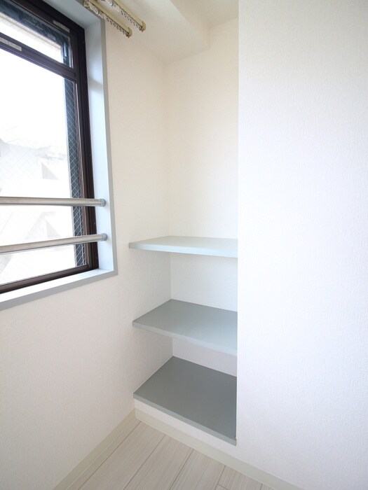 物件内観写真21　(収納)