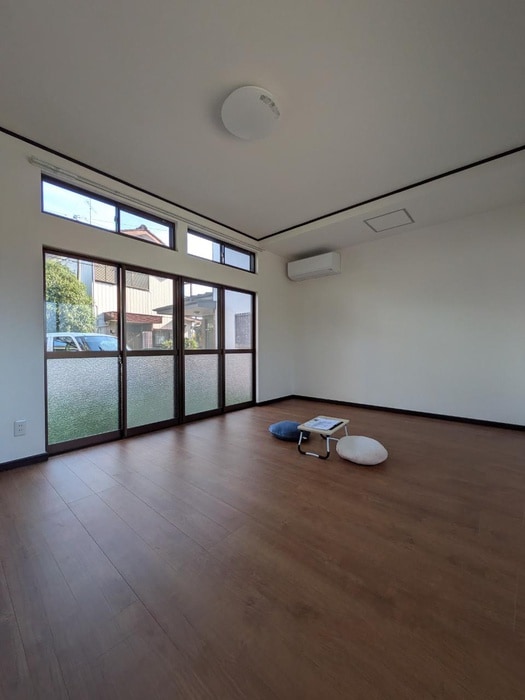 鎌塚3丁目戸建の居室