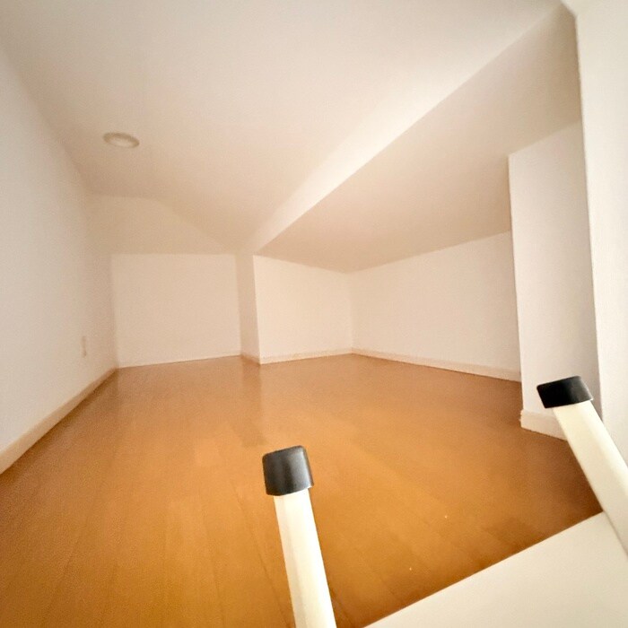 物件内観写真7　(ロフト)