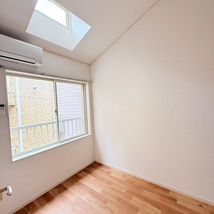 物件内観写真19　(居室)