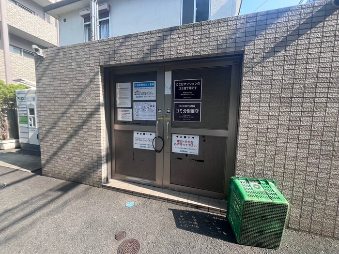 物件外観写真4　(建物設備)