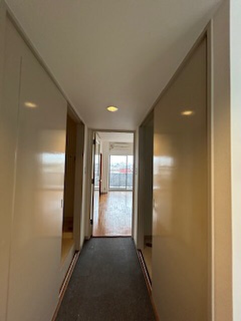 物件内観写真15　(廊下)