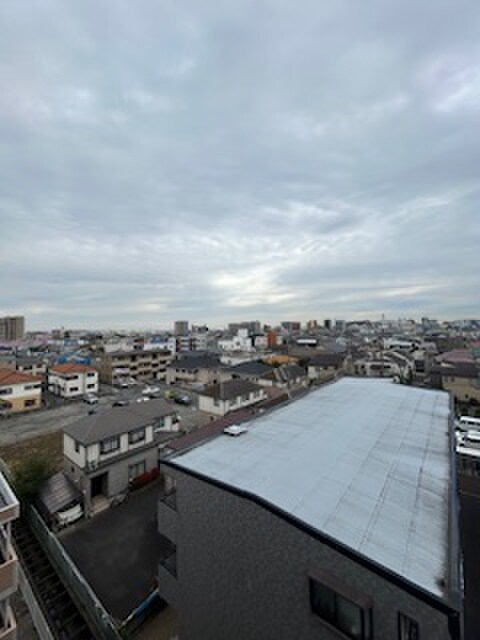 物件内観写真20　(室内からの展望)