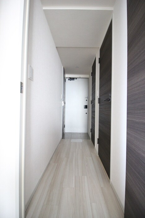 物件内観写真17　(廊下)