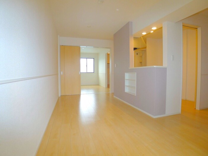 物件内観写真9　(居室)