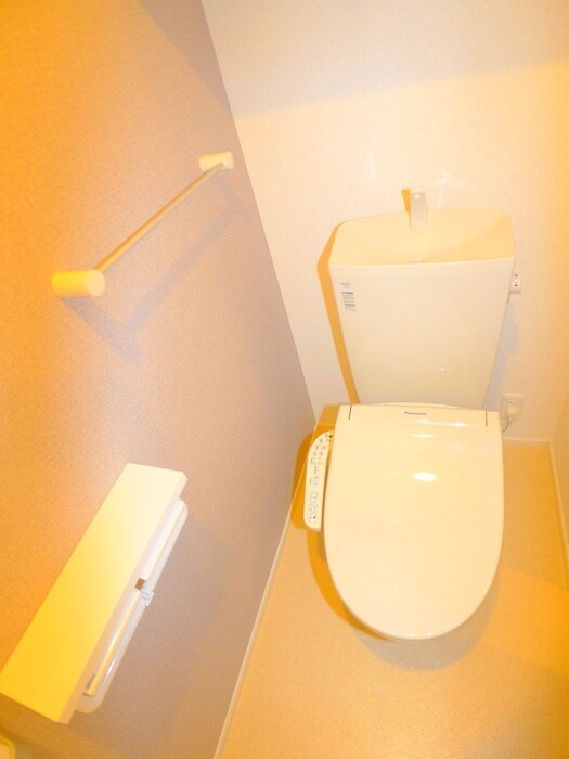 物件内観写真18　(トイレ)