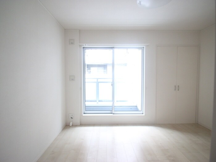 物件内観写真12　(居室)