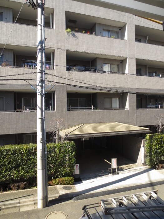 物件内観写真16　(室内からの展望)