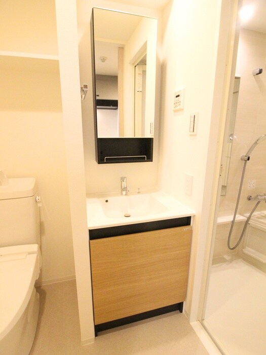 物件内観写真11　(洗面)