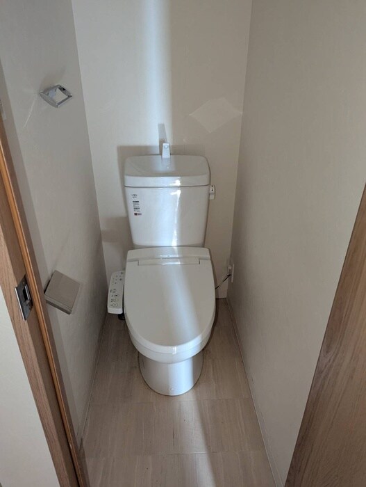 物件内観写真15　(トイレ)