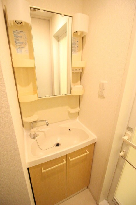 物件内観写真11　(洗面)