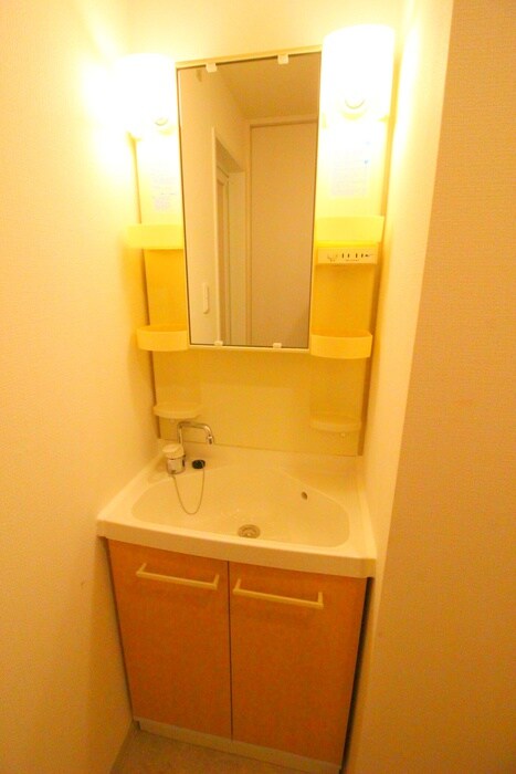 物件内観写真12　(洗面)