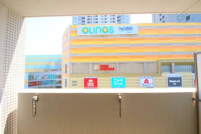 物件内観写真20　(室内からの展望)