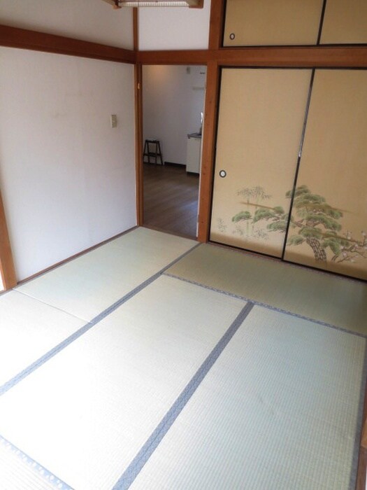 物件内観写真7　(居室)