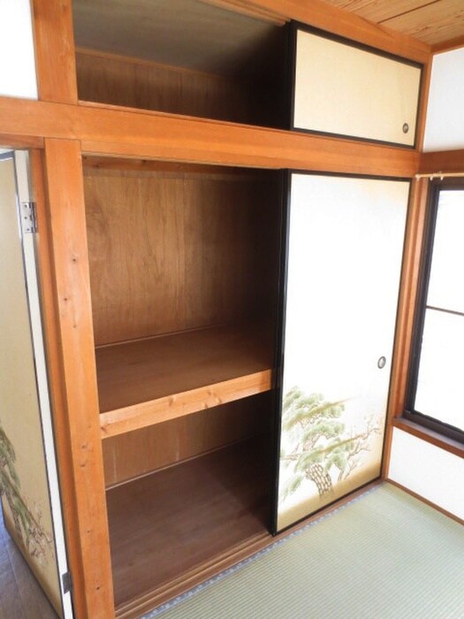物件内観写真8　(収納)