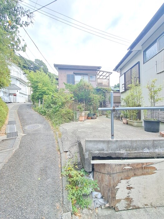 物件外観写真3　(周辺環境)