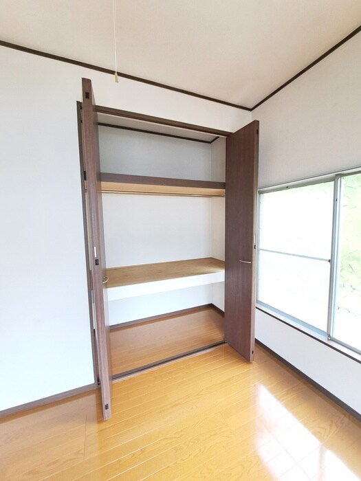 物件内観写真10　(居室)