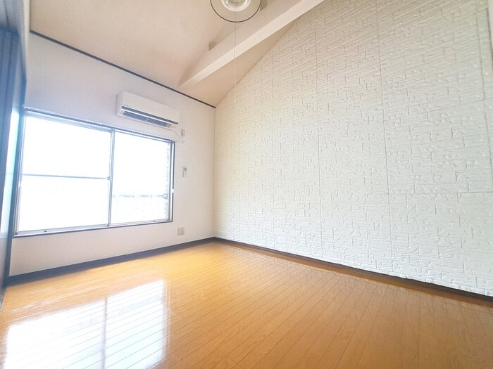 物件内観写真19　(居室)