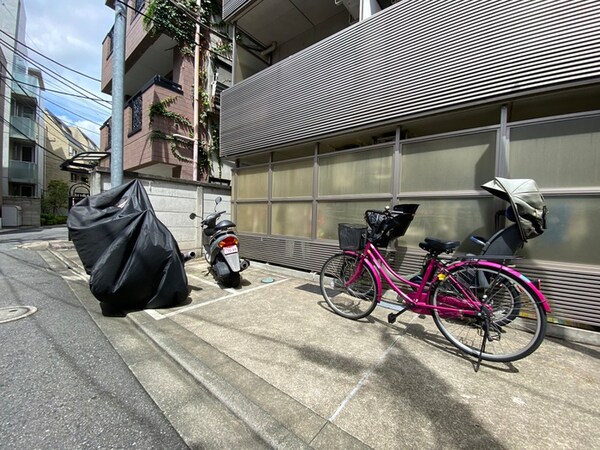 駐輪場