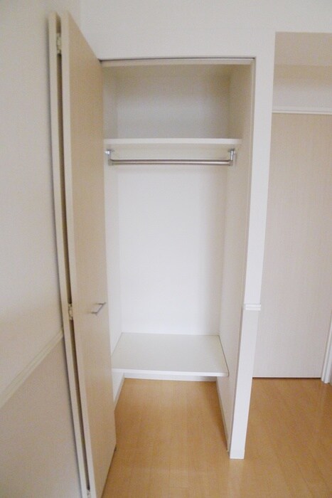 物件内観写真11　(収納)