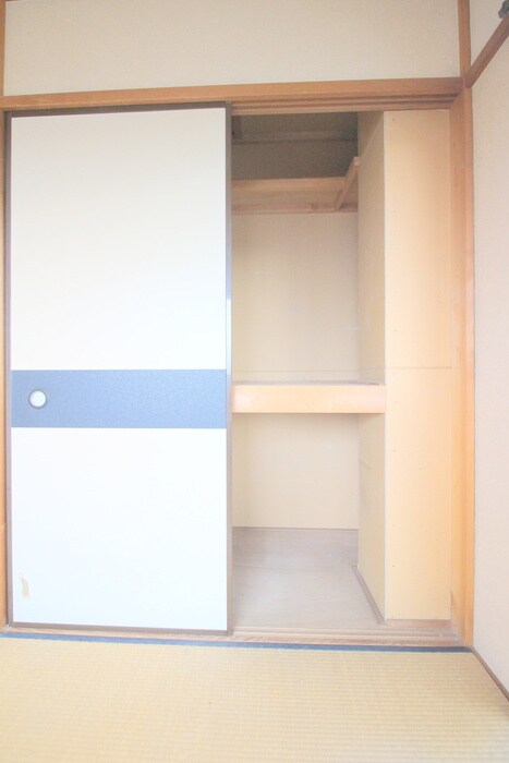 物件内観写真11　(収納)