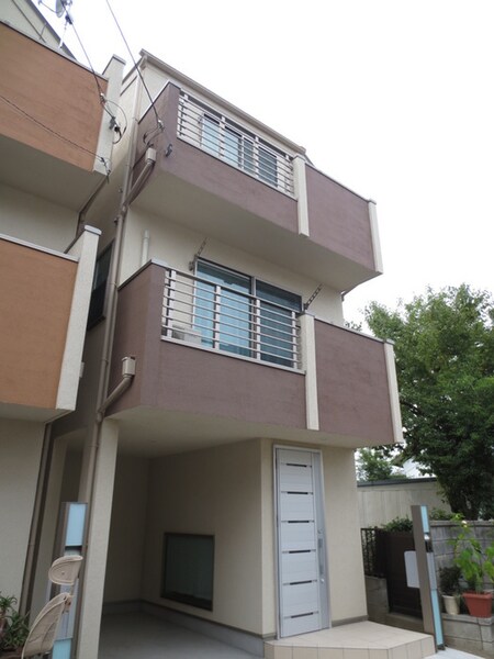 上小田中戸建外観写真