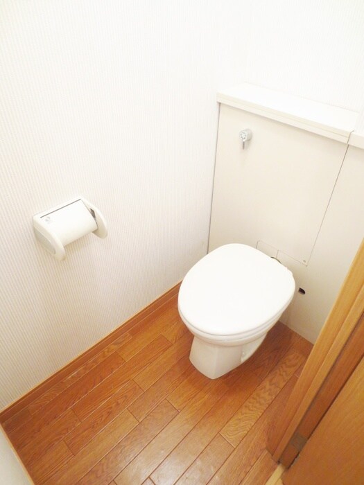 物件内観写真10　(トイレ)