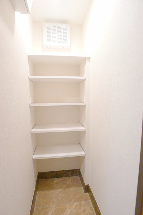 物件内観写真20　(靴箱)