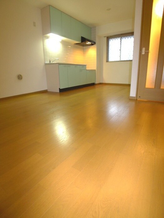 物件内観写真11　(内観写真)