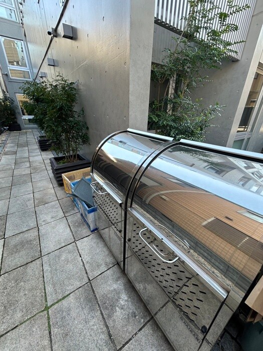 物件外観写真4　(建物設備)