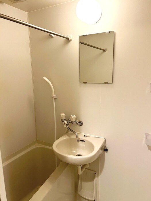 物件内観写真12　(バス／シャワールーム等)