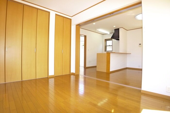 物件内観写真11　(居室)