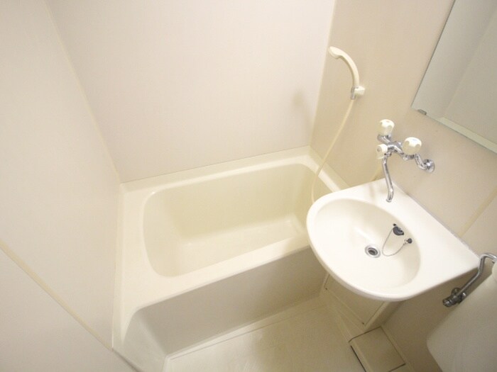 物件内観写真12　(バス／シャワールーム等)