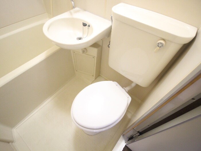 物件内観写真13　(トイレ)